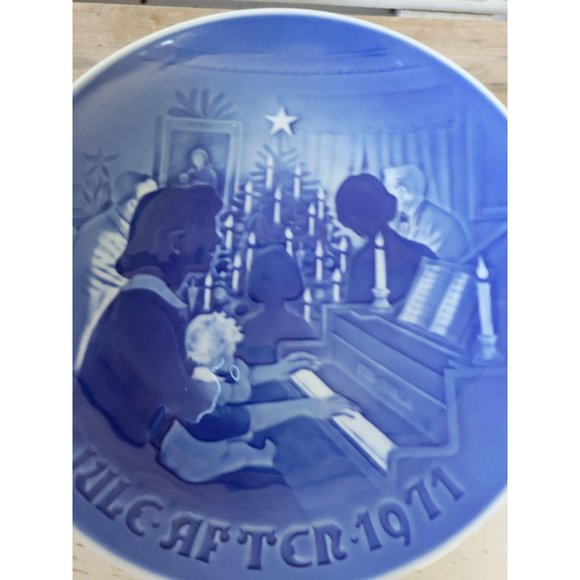 B&g‎ Christmas at home 1971 piano blue plate Denmar - Picture 2 of 3